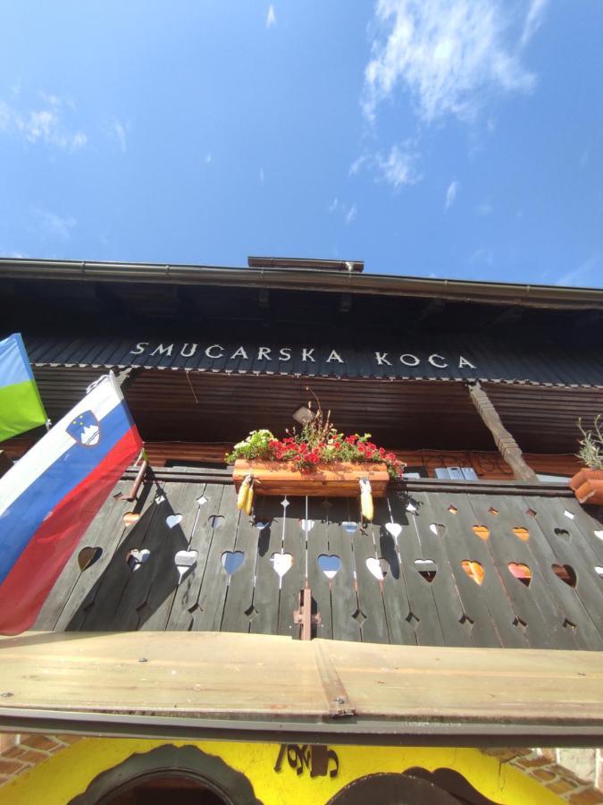Bed and Breakfast Smucarska Koca Kotlje Екстер'єр фото