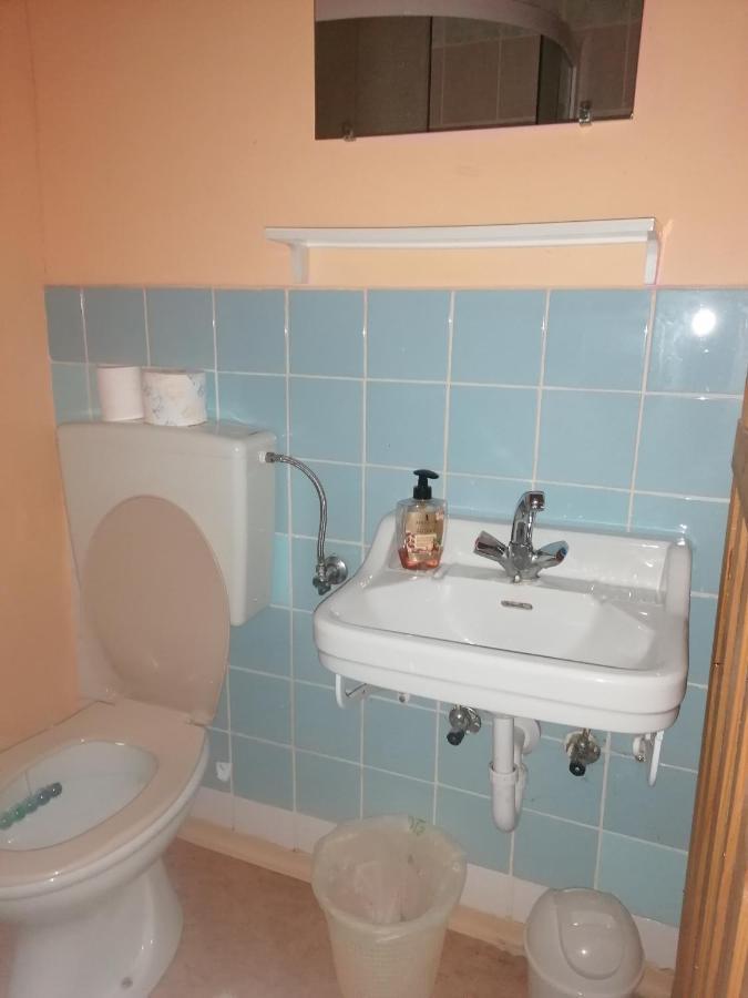Bed and Breakfast Smucarska Koca Kotlje Екстер'єр фото